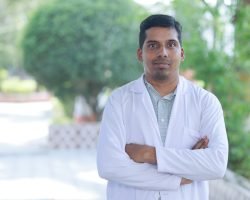 DR. NILESH GURU  (MBBS, MS)